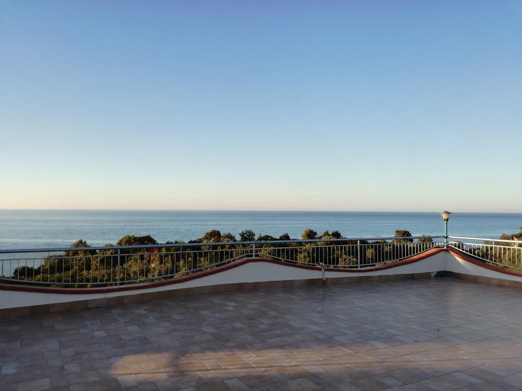 Villa Anna Residence Rodi Rodi Garganico Kültér fotó