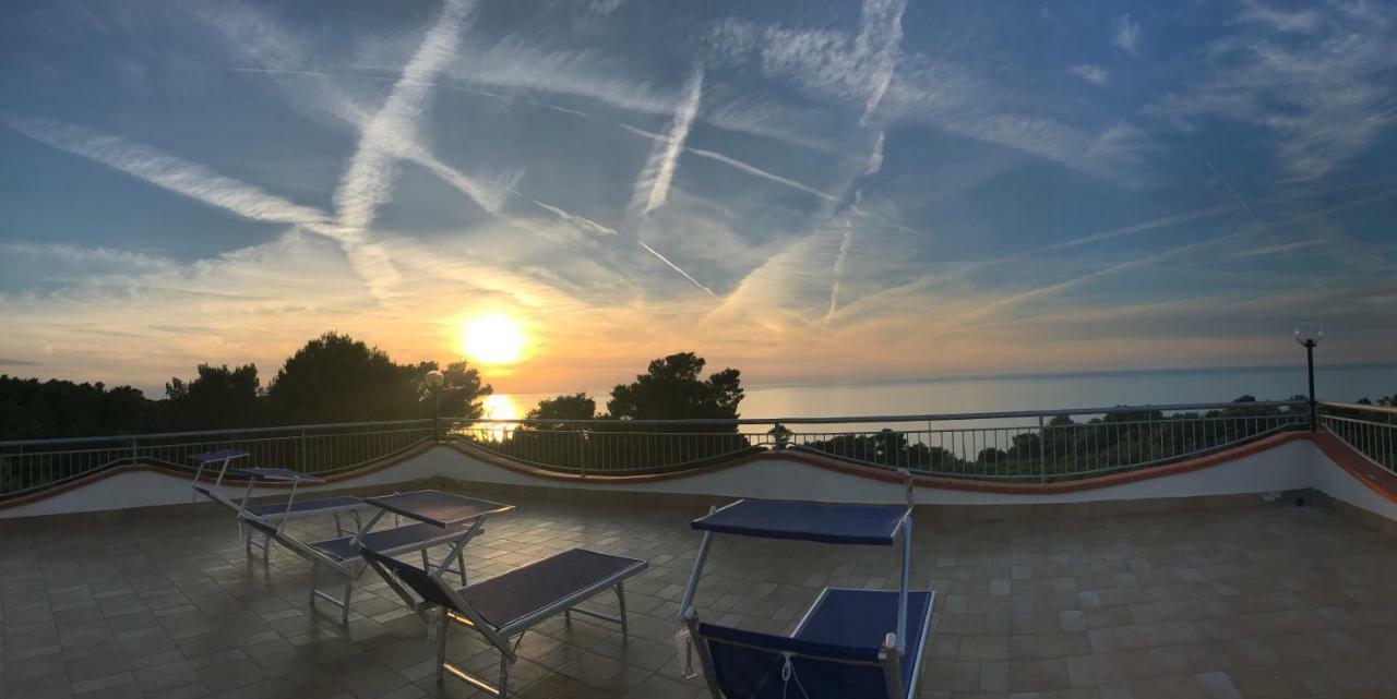 Villa Anna Residence Rodi Rodi Garganico Kültér fotó